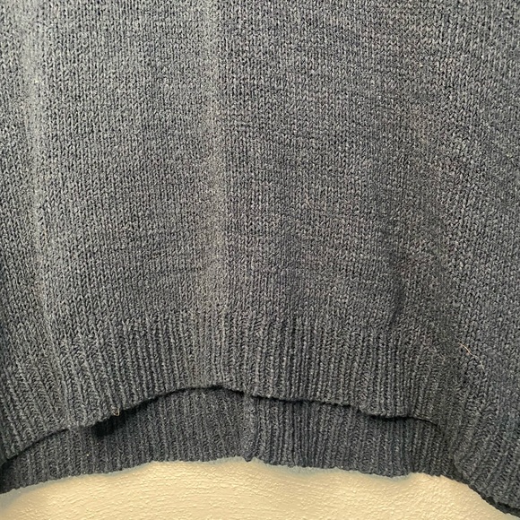 Kiabi Knit Sweater Size Small Navy Blue Three Quarter Sleeves V-Neck - Picture 6 of 9